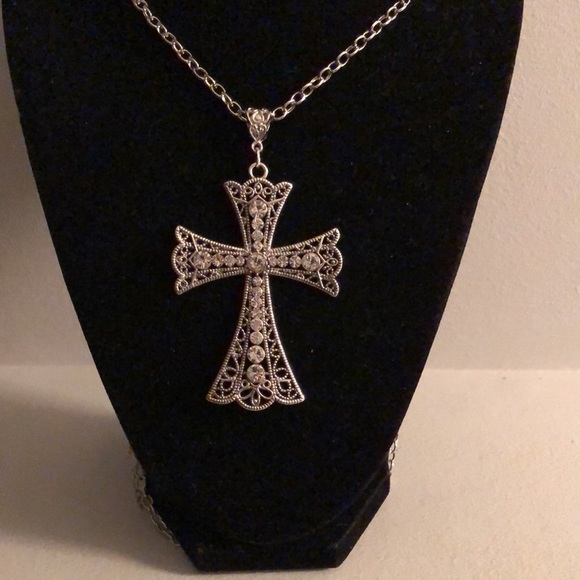 - Filigree Cross - Picture 7 of 9